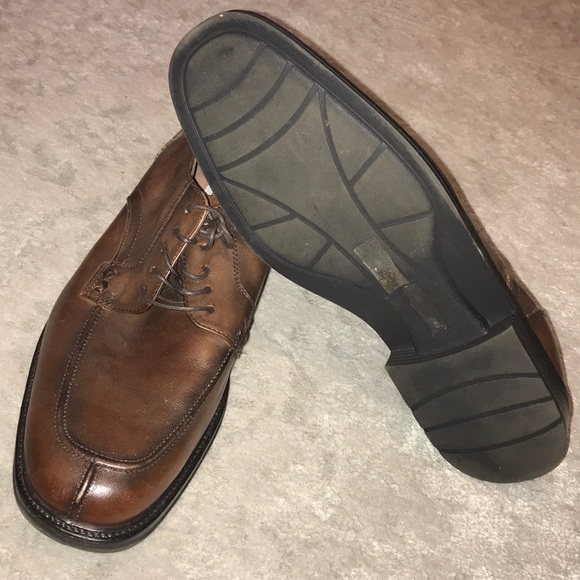 Men’s Dress Shoe - Picture 3 of 3